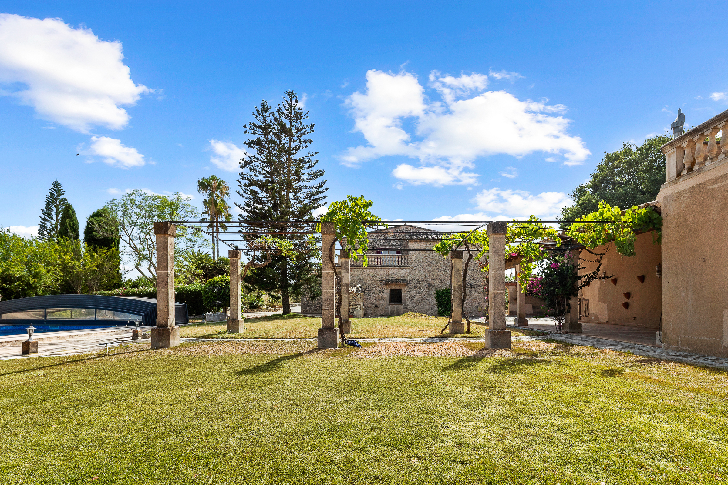 Garden and pergola of the private estate